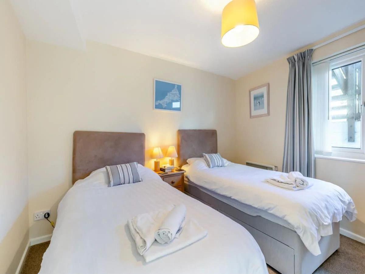 Apartment 2 - Mount Brioni Downderry  外观 照片